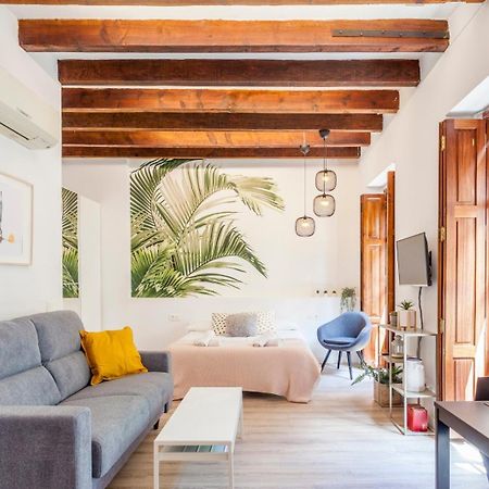 Modern Flat By Mercado Central In Ciutat Vella Valencia Bagian luar foto